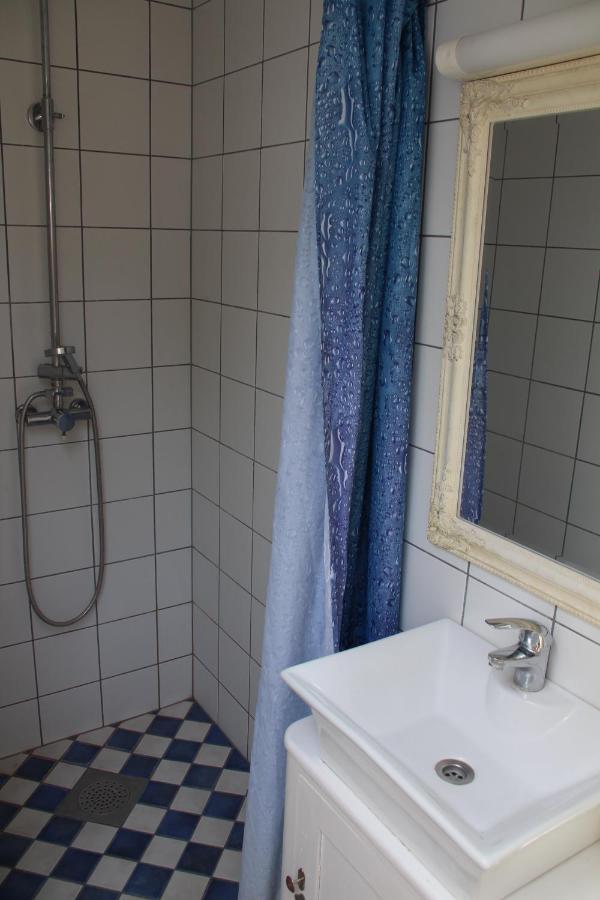 Villa Ou Apartments Parnawa Zewnętrze zdjęcie